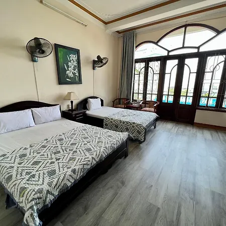 Xuan Hong Guest House